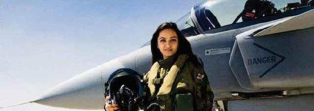 印度战机摔惨了,一个月内就要损失14亿,买得起