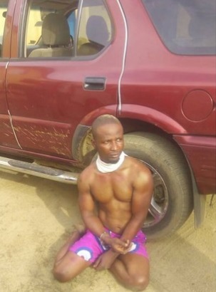 车上藏各种女性内脏器官 非洲男子:仪式要用 车上藏各种女性内脏器官 非洲男子:仪式要用