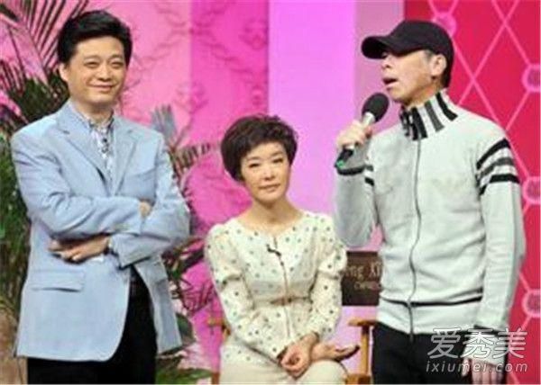 崔永元冯小刚手机事件是什么 ,有什么恩怨