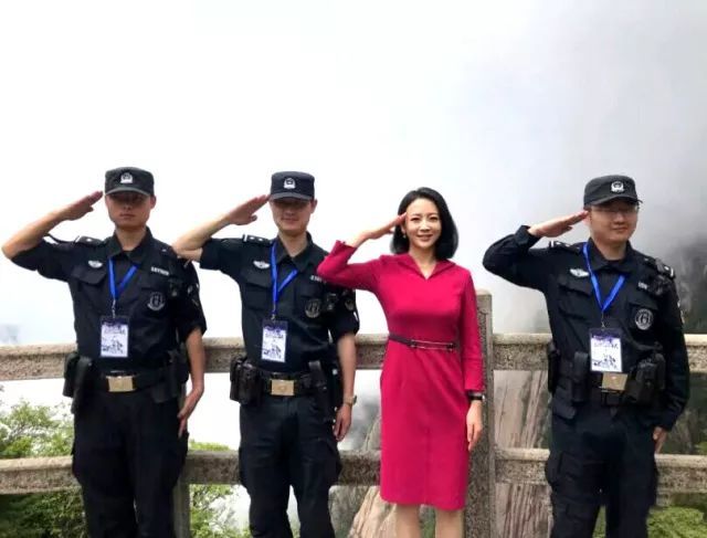 艾诚受聘为黄山形象大使,迎客松下向世界发声