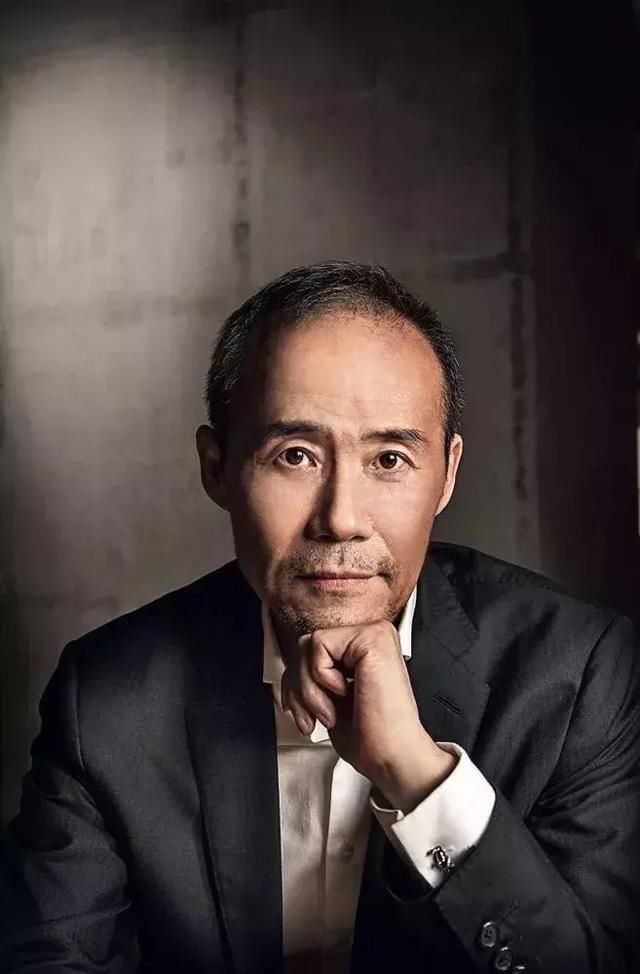 王石35年创业感慨:关键是高峰跌到低谷的反弹