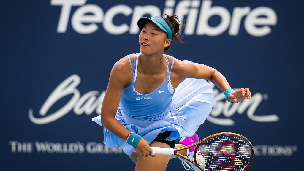 郑钦文逆转晋级迈阿密赛16强 郑钦文逆转晋级迈阿密赛16强