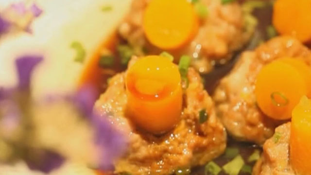 《快乐生活一点通》20181018肉末抱金球