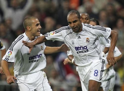 内马尔只能打替补?看看02年世界杯巴西阵容有