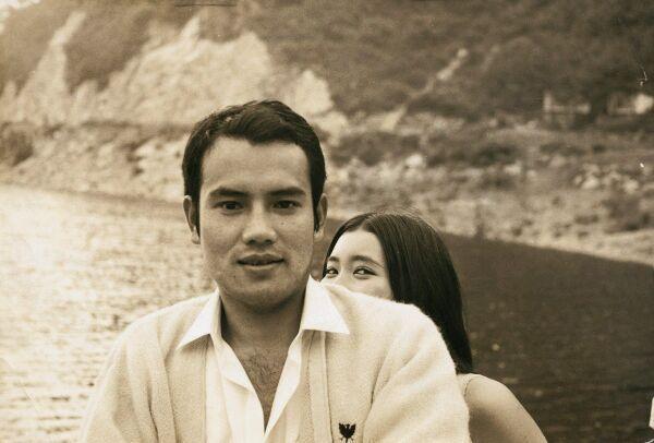 五十年前拍摄初代奥特曼时的珍贵照片,帅气的早田君