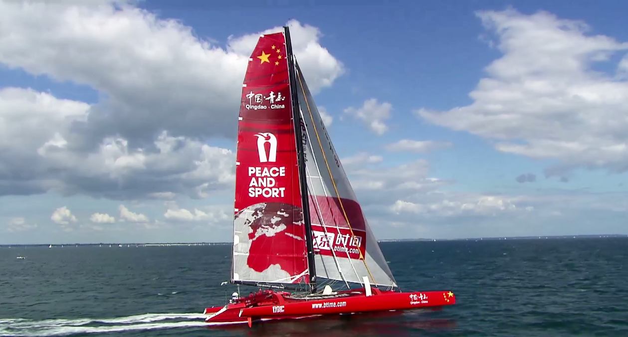 郭川传递奥运圣火 祝中国奥运军团里约创佳绩