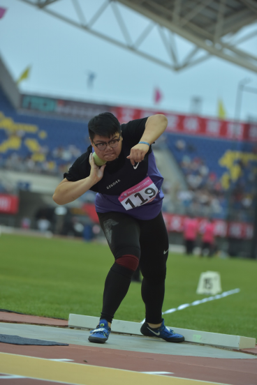 快讯!于天笑获得全运会青少年组女子铅球金牌