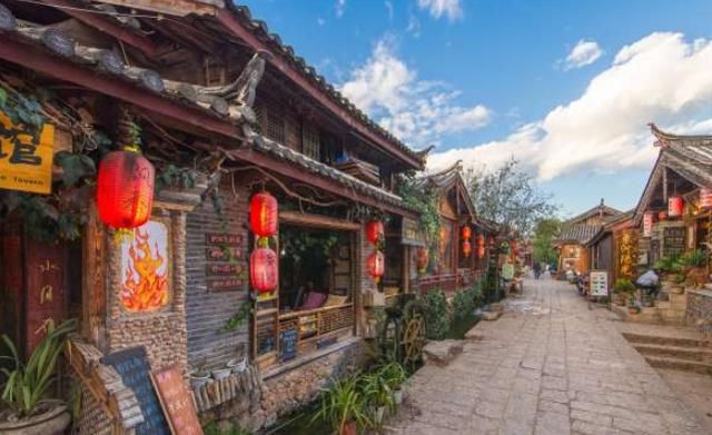 清清丽江水,温和柔美的让人沉醉,悠悠街道记录