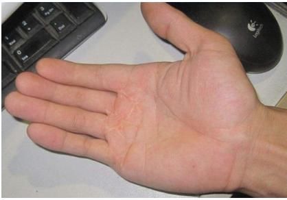 命好的男人手相,注定人人羡慕,有这小拇指,将来定与另一半白头