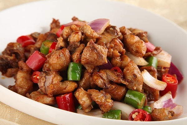 小炒鸡第一步这么做,鲜嫩入味好吃到停不下来!