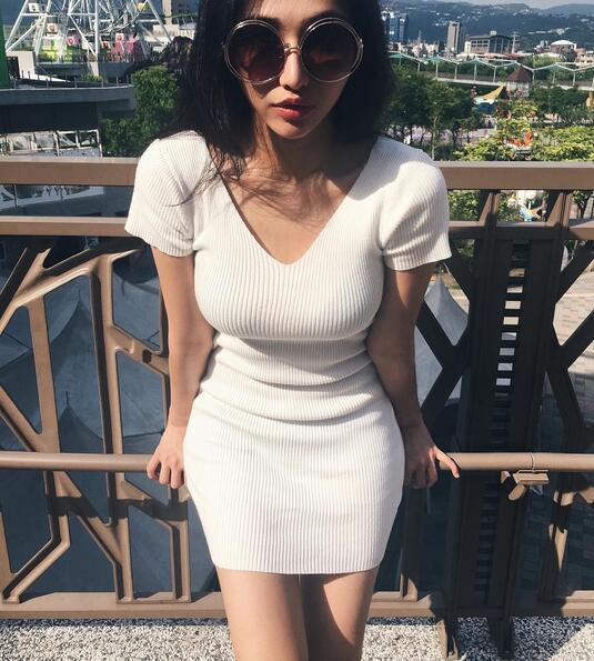 Julia美艳私照。