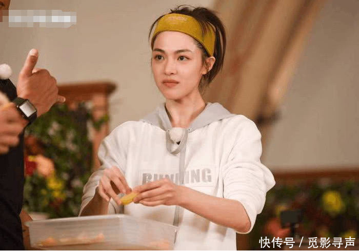 钟楚曦为什么不把baby放在眼里?看到她的背景