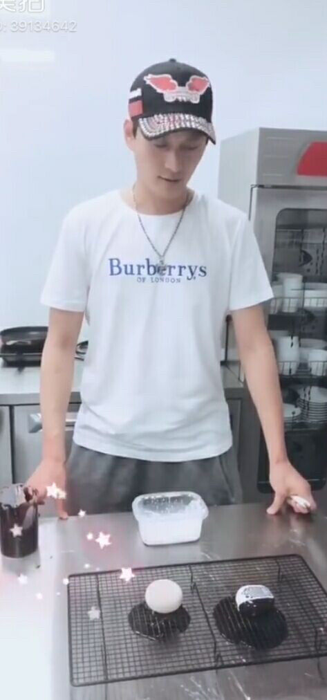 刘帅良表白郑爽还为她做甜品,网友齐呼:分清现