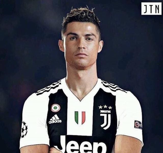 C罗7号尤文图斯球衣照片已经被PS!皇马或将为