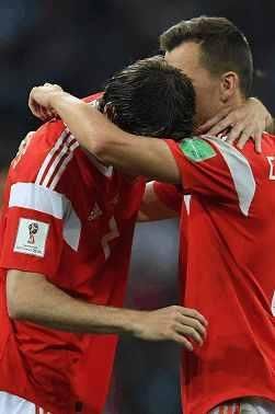 俄罗斯出局:未靠裁判能进8强已是奇迹 超模为