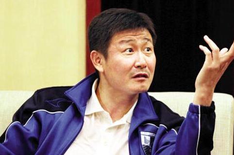 2次被迫打假球!前英超外援向FIFA投诉北控,郝