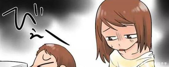 妻子每天在家喊累遭怀疑,丈夫在家偷装摄像头