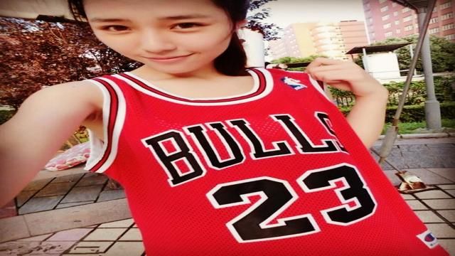 初中女孩来例假坚持上体育课,结果进医院抢救