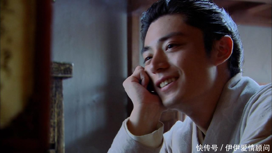 杨幂捧红李易峰赵又廷阮经天,新剧和他合作,这