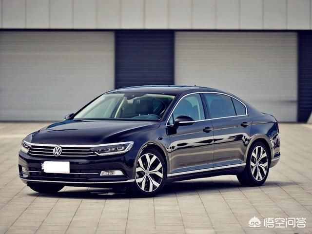 迈腾330T豪华版和2018款凯美瑞2.5L,家用哪个