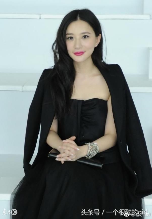 熊乃瑾论身材,容貌确实胜过马蓉.