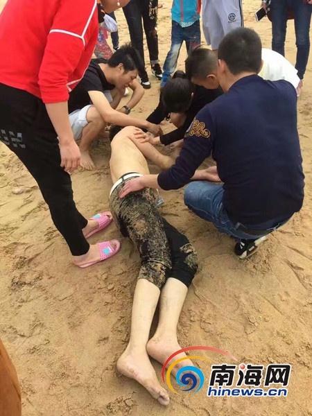 点赞! 湖南青年海口白沙门游泳溺水 新疆男子挺身救人