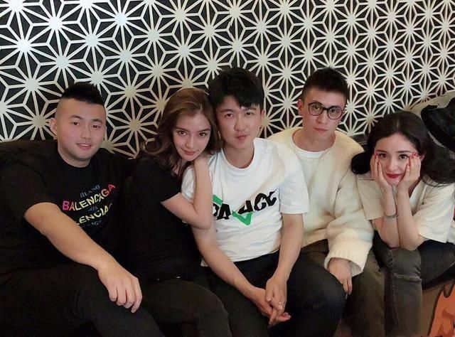 原来杨幂和杨颖还有这样的关系,怪不得两人越