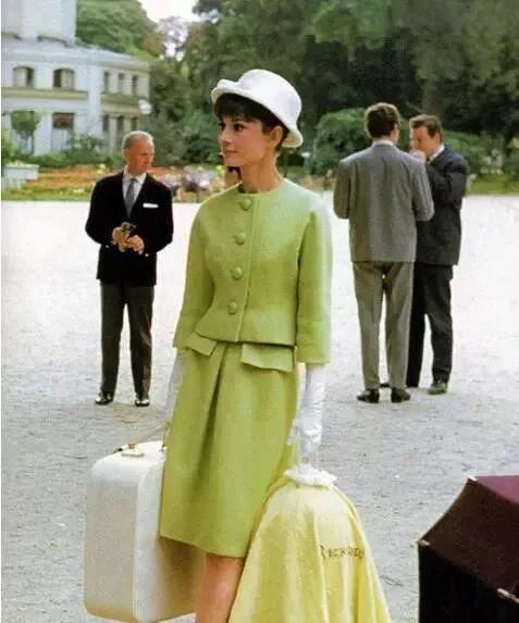 梵希创始人去世,盘点全球奢侈品内涵及英语发音