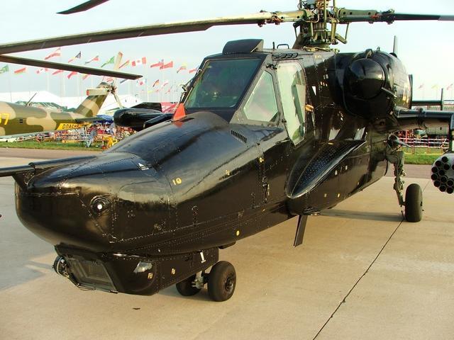 俄罗斯卡-50设计独特 旋翼被击中照飞不误