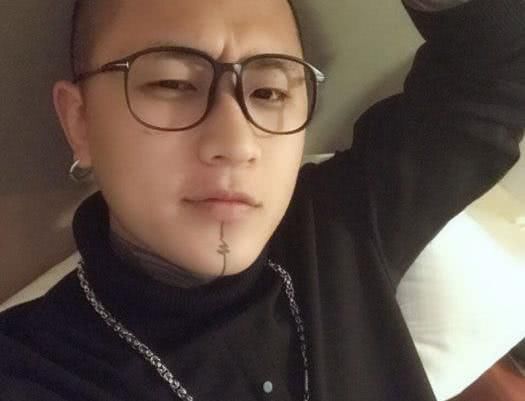 方丈开撕牌牌琦!扬言求婚小伊伊,句句扎心,这又