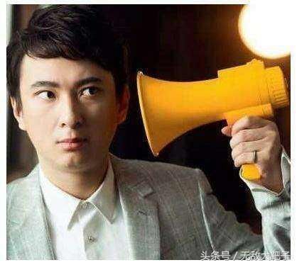 王思聪力挺崔永元,曝出范冰冰背后三位干爹,信