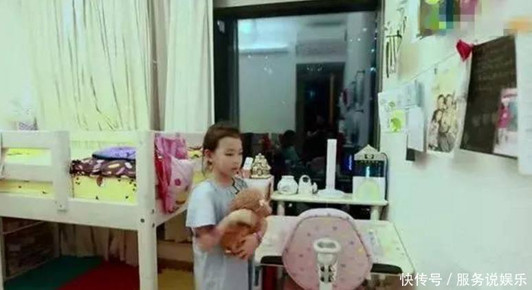 蔡少芬香港住宅曝光,两张床挤满房间,网友:这房