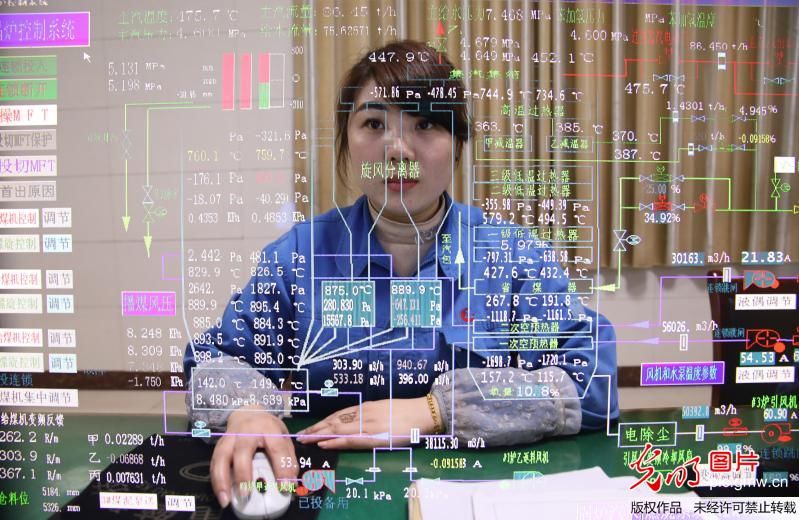 【光明图刊】坚守岗位过大年