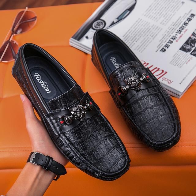 难怪老公不穿皮鞋了,18年流行这10款休闲鞋,穿