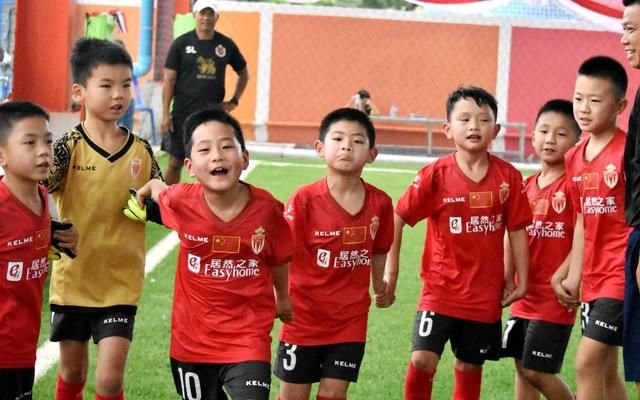 2018中泰青少年精英足球赛闭幕,李伯清小徒孙