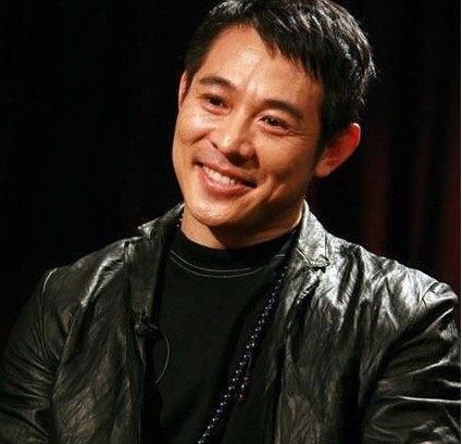 《国籍法》:中国不承认双国籍 这些明星自动丧