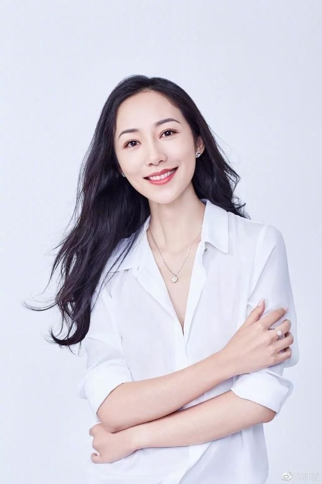 颜值演技才华都在线的女神韩雪:这才是京圈格