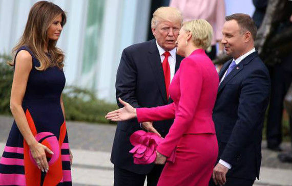 各国领导人最尴尬的瞬间,特朗普被人无视,看到