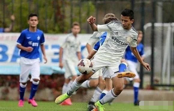 中国为什么不归化拥有华人血统的外籍球员以应