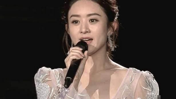 明星假唱被揭穿,陈小春道歉,赵丽颖装不知道,那