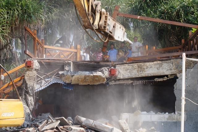 拆除违建,不按程序非法强拆也要赔!