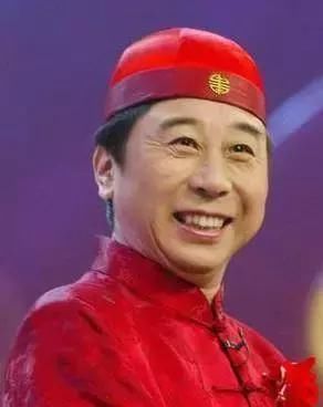 60岁冯巩妻子近照曝光,结婚时候一无所有,两人