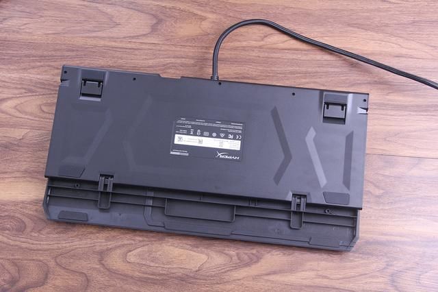 键盘插U盘?调音量?自定义快捷键?除了贵点这