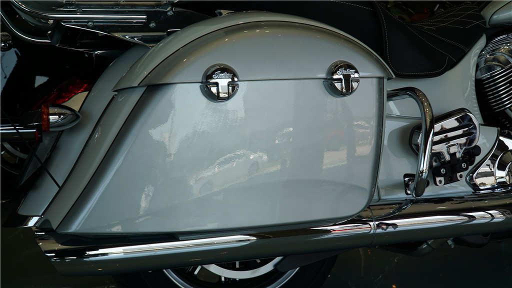 40多万的摩托车,为何敢称公路大师