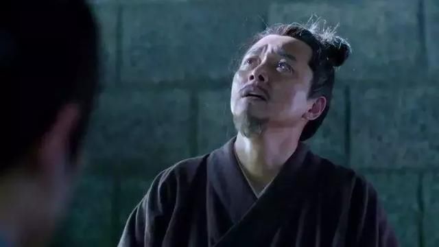 演技不输胡歌却总演配角,刘奕君自嘲:像石头底