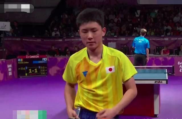 日本神童被对手怒吼点燃 张本智和艰难赢下对