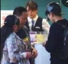 谢娜在上海仁济医院vip病房,剖腹产生下双胞胎