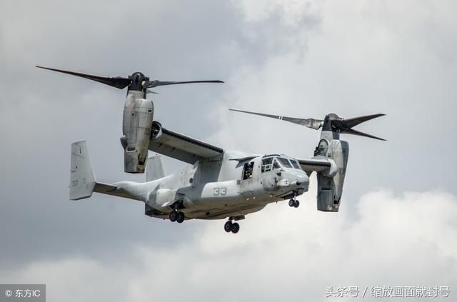 美军又出大事故!一架F22战机机腹着地,2亿美元