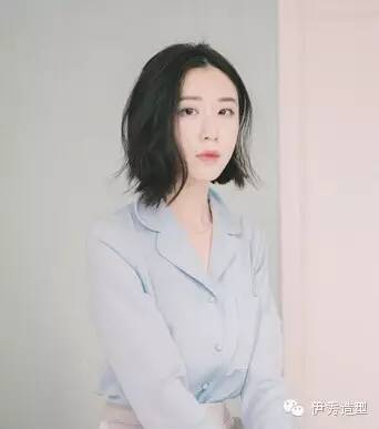 五款让你轻松修颜减龄的中分短发梨花头 五款让你轻松修颜减龄的中分短发梨花头