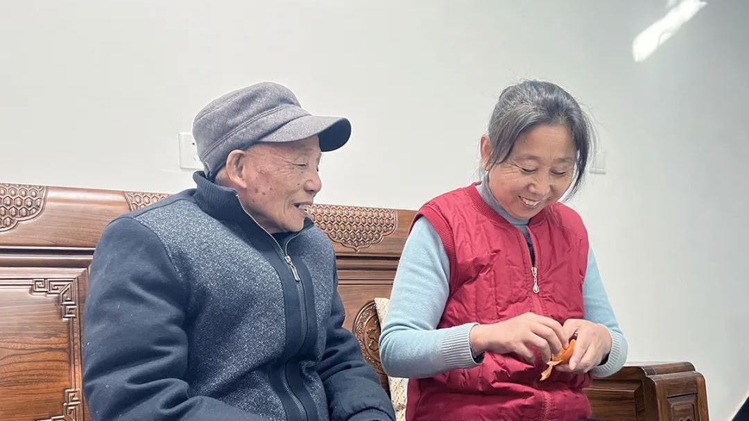 发现真善美｜胜似亲闺女，孝顺侄女照顾叔叔十余载_北京时间